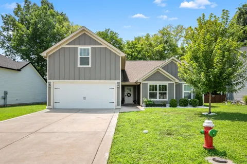 357 Fieldstone Ln