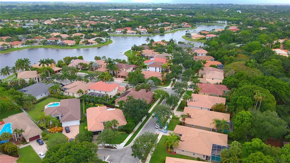 3937 Nighthawk Dr Weston, FL 33331