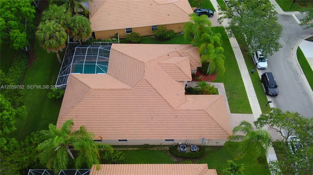 3937 Nighthawk Dr Weston, FL 33331