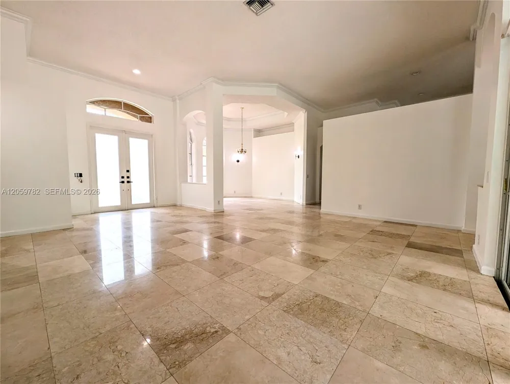 3937 Nighthawk Dr Weston, FL 33331