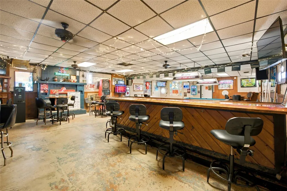 3025 S US HIGHWAY 41 Dunnellon, FL 34432