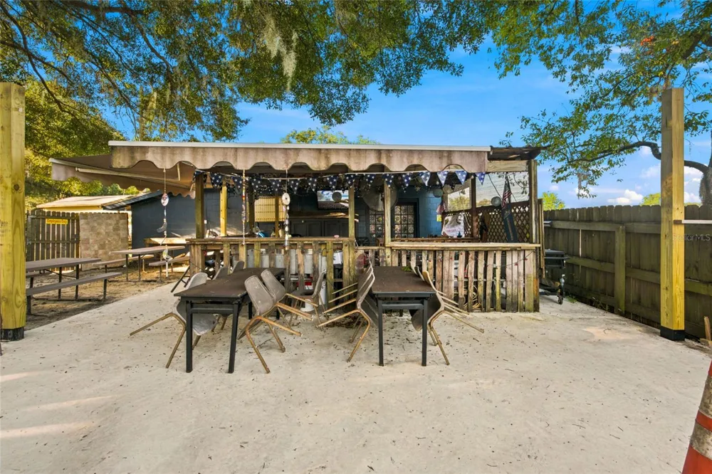 3025 S US HIGHWAY 41 Dunnellon, FL 34432