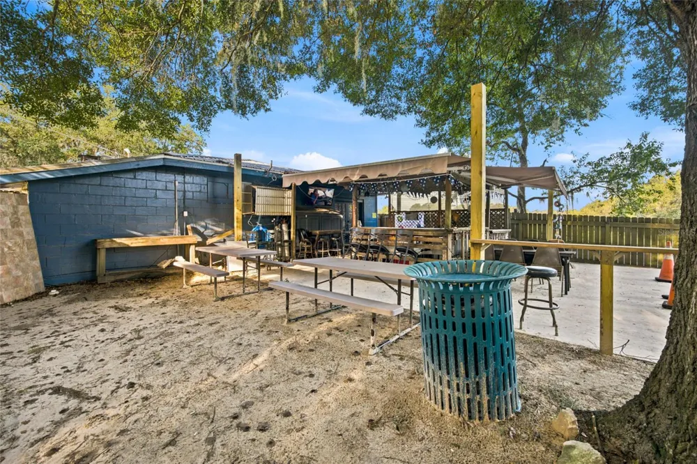 3025 S US HIGHWAY 41 Dunnellon, FL 34432