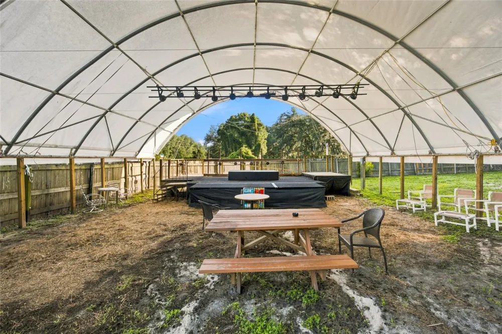 3025 S US HIGHWAY 41 Dunnellon, FL 34432