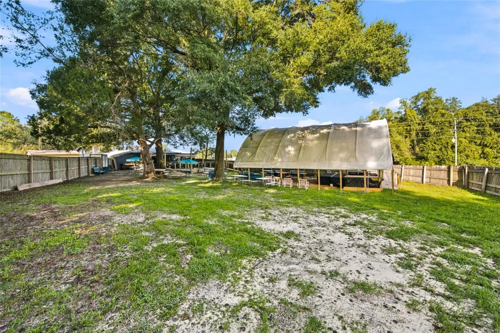 3025 S US HIGHWAY 41 Dunnellon, FL 34432