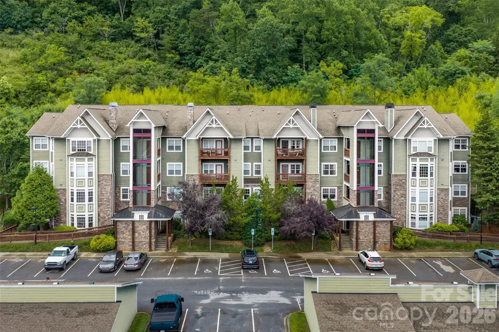 2000 Olde Eastwood Village Boulevard #C-206 Asheville, NC 28803
