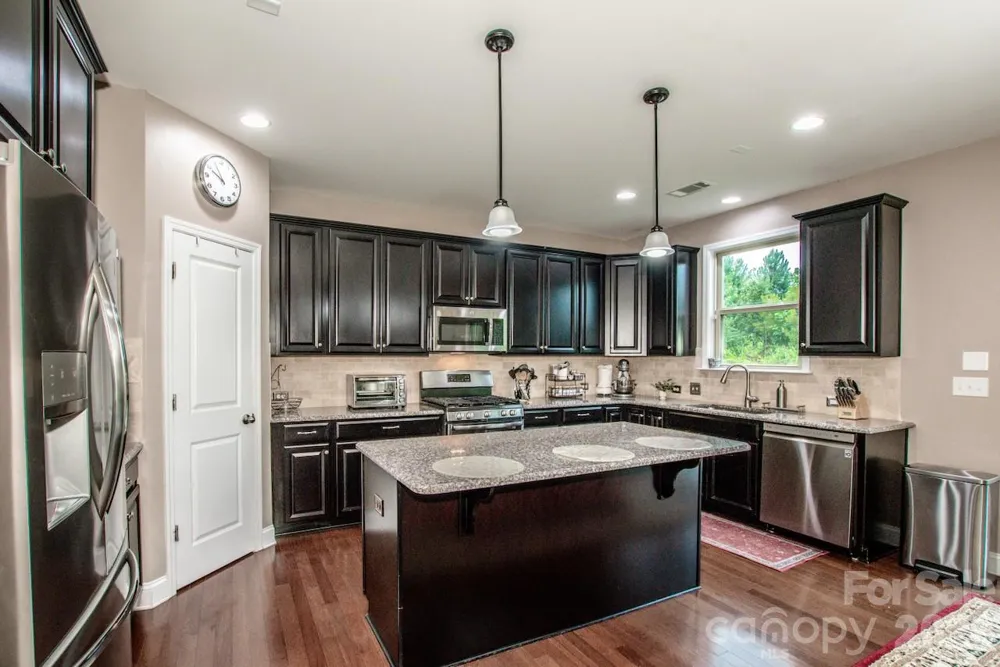130 Eagles Landing Drive Mooresville, NC 28117