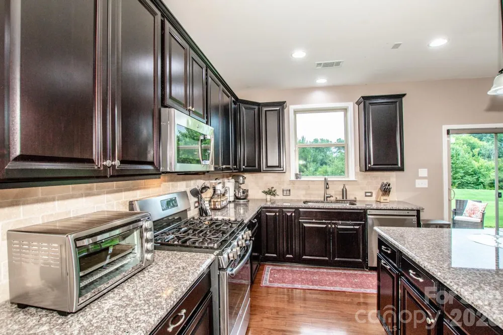 130 Eagles Landing Drive Mooresville, NC 28117