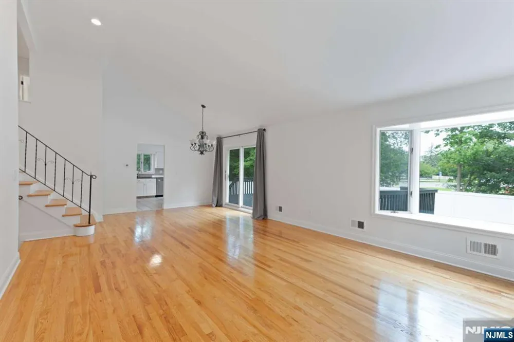 800 Winding Way River Vale, NJ 07675