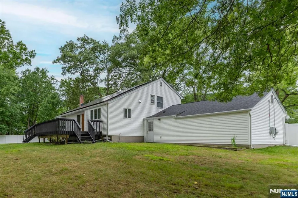 800 Winding Way River Vale, NJ 07675