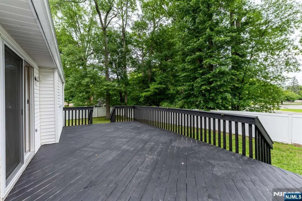 800 Winding Way River Vale, NJ 07675