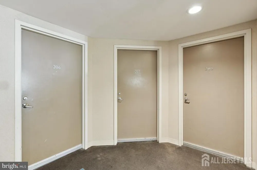526 Pacific Avenue #207 Atlantic City, NJ 08401