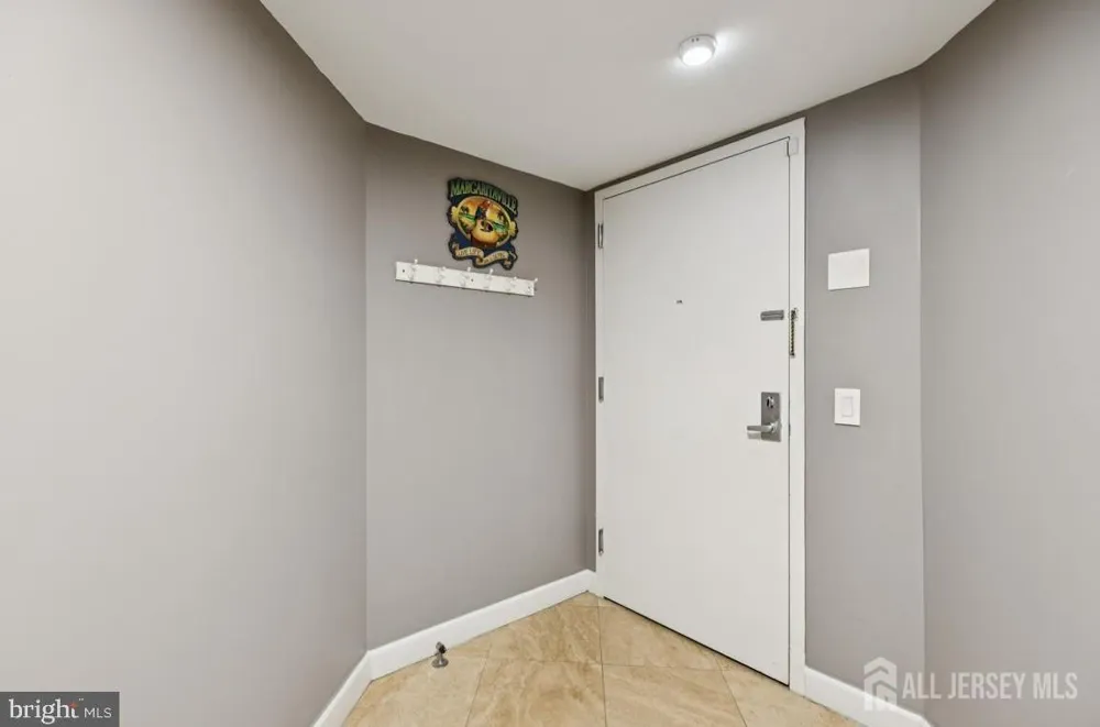 526 Pacific Avenue #207 Atlantic City, NJ 08401