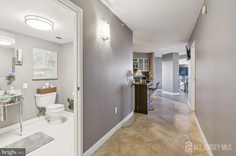 526 Pacific Avenue #207 Atlantic City, NJ 08401