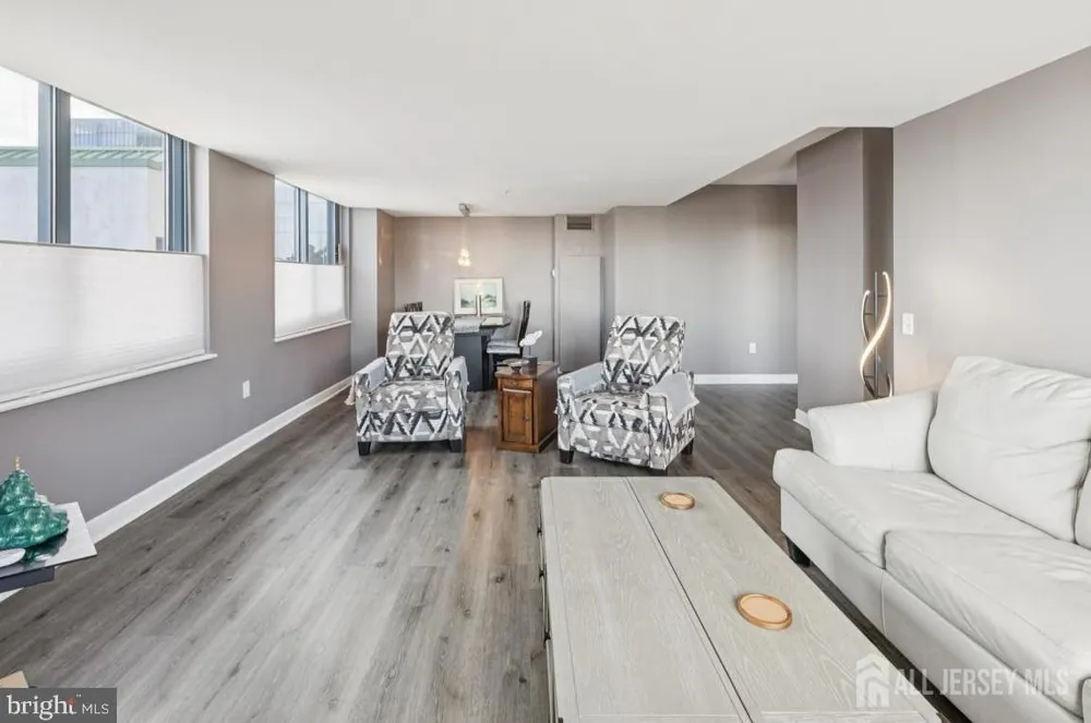526 Pacific Avenue #207 Atlantic City, NJ 08401