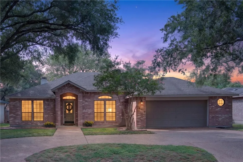 4314 Pecan Bayou Court Corpus Christi, TX 78410