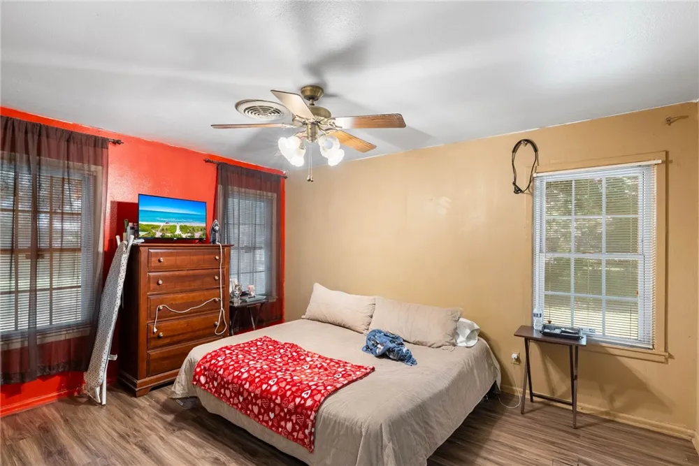 1306 Rose Drive Alice, TX 78332