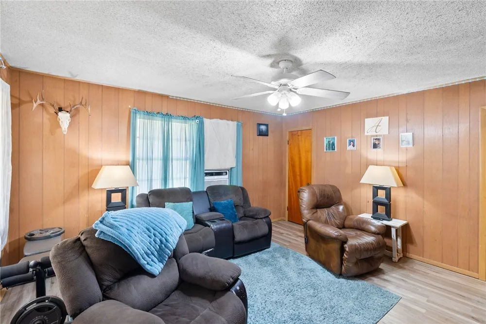 104 Dahme Street Orange Grove, TX 78372