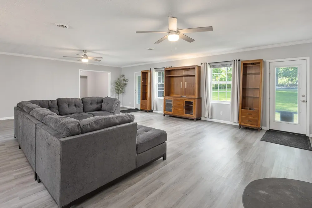 363 County Road 51 Riceville, TN 37370
