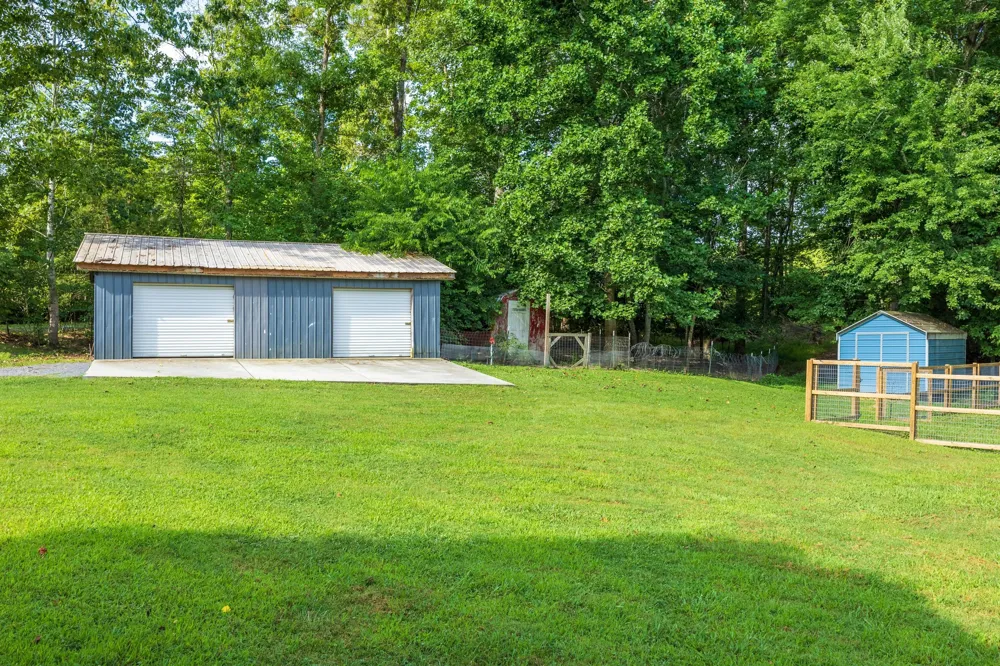363 County Road 51 Riceville, TN 37370