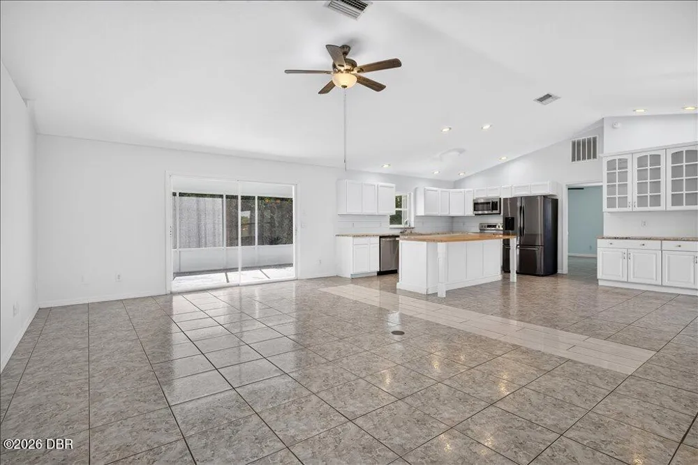 11 Sweet Bay Drive Palm Coast, FL 32137
