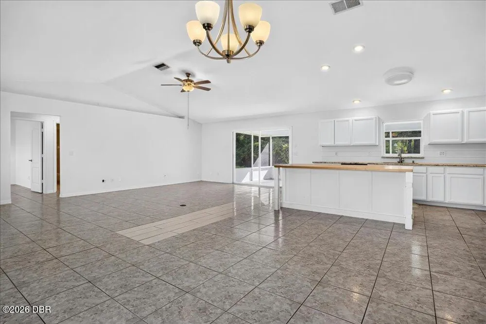 11 Sweet Bay Drive Palm Coast, FL 32137