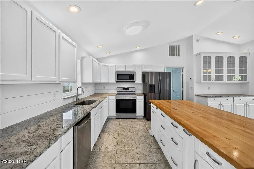 11 Sweet Bay Drive Palm Coast, FL 32137