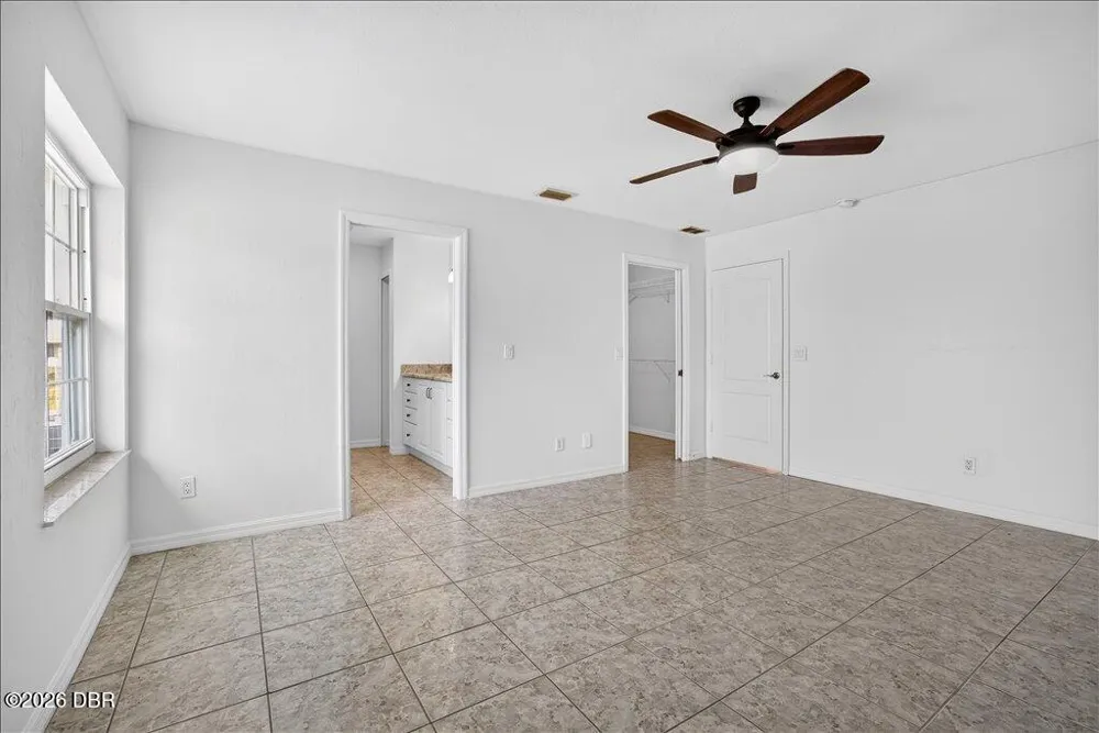 11 Sweet Bay Drive Palm Coast, FL 32137