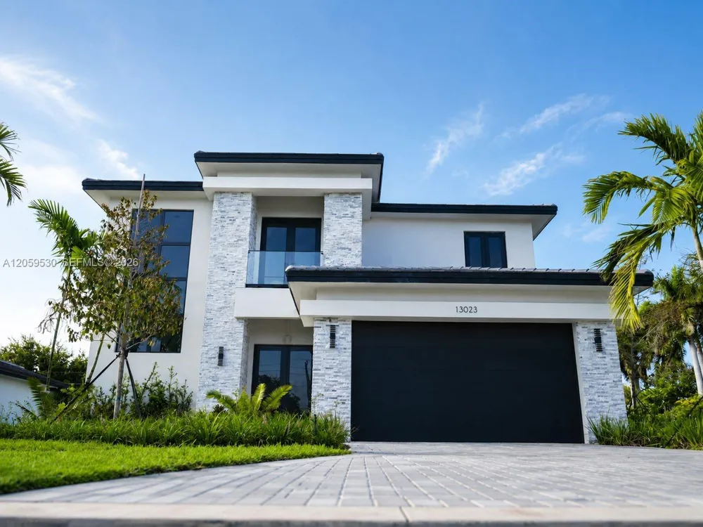 1275 SW 130th ave Davie, FL 33325