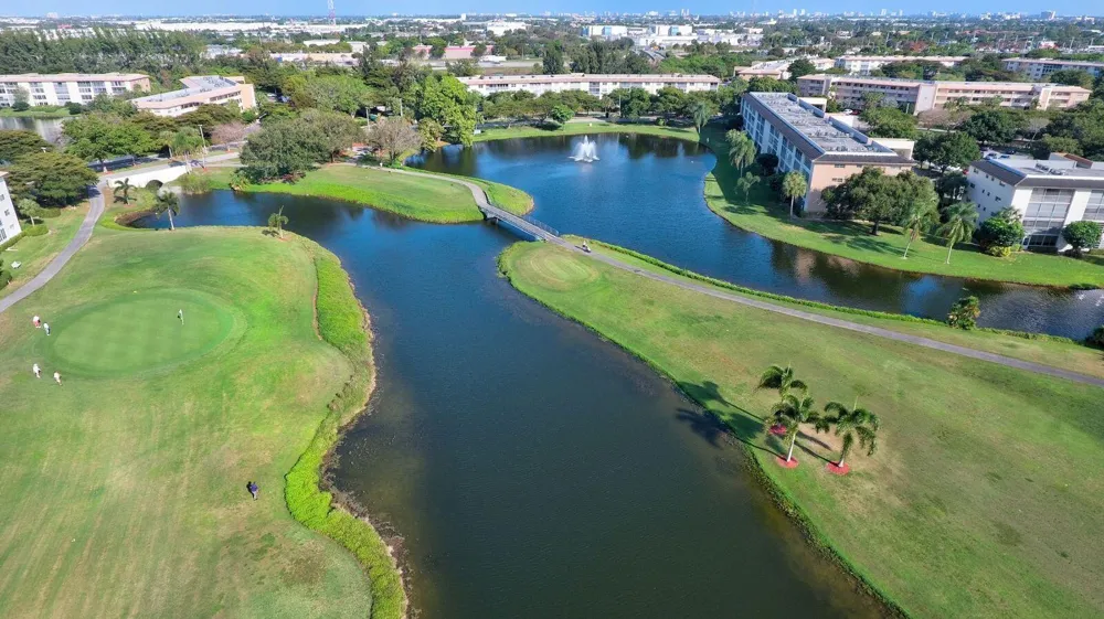1703 Andros Isle #N3 Coconut Creek, FL 33066