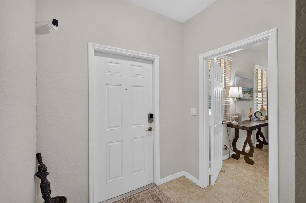 128 W Royal Palm Circle #101 Jupiter, FL 33458