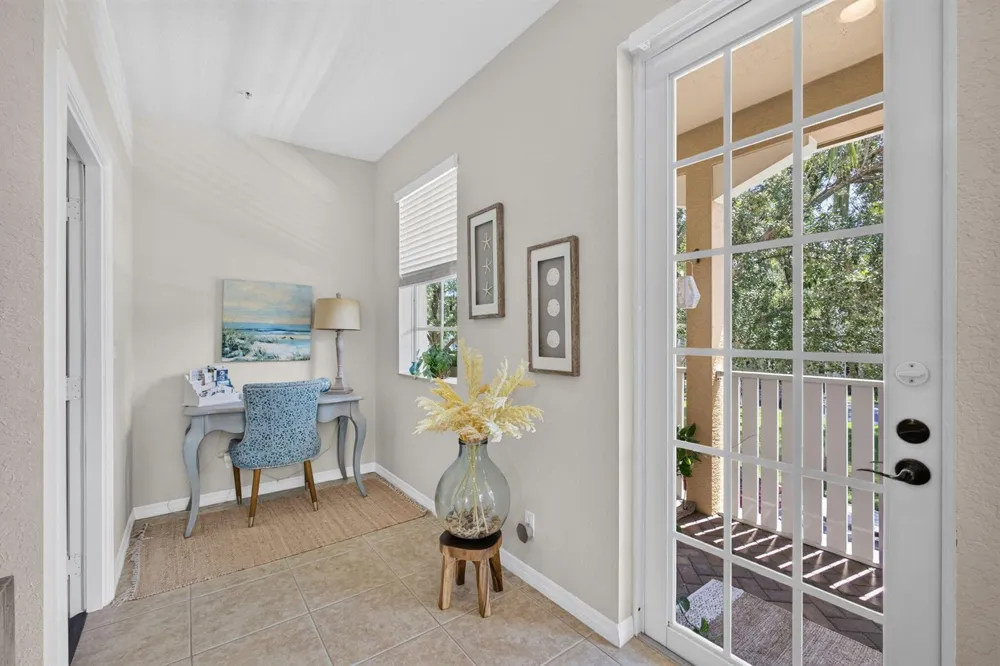 128 W Royal Palm Circle #101 Jupiter, FL 33458