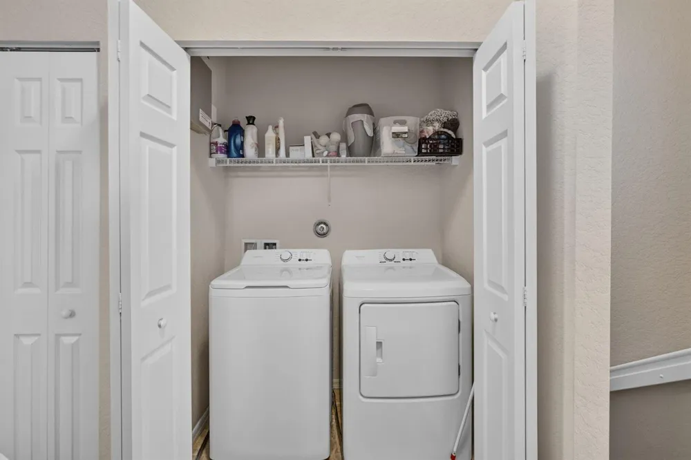 128 W Royal Palm Circle #101 Jupiter, FL 33458