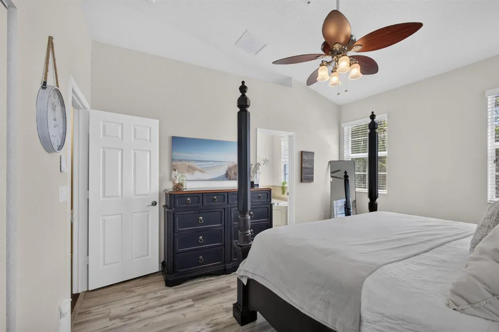 128 W Royal Palm Circle #101 Jupiter, FL 33458