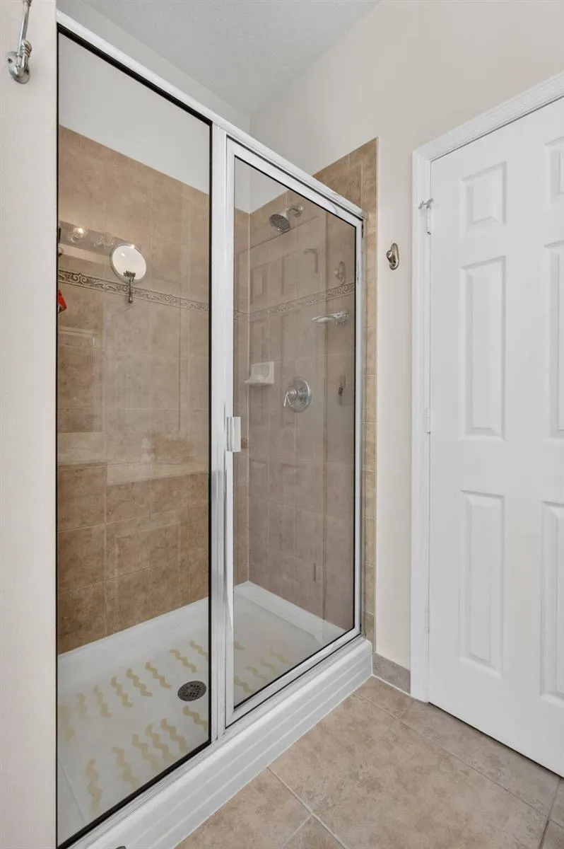128 W Royal Palm Circle #101 Jupiter, FL 33458