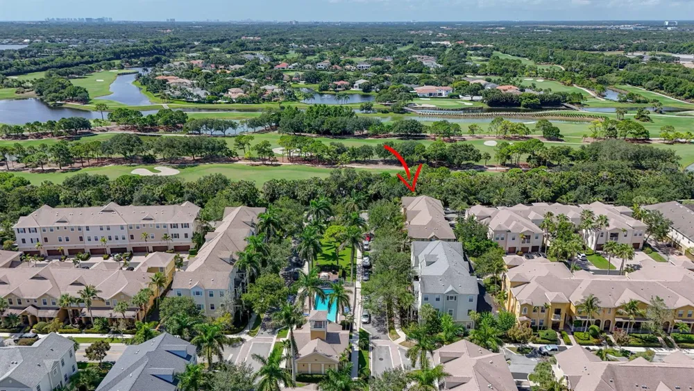 128 W Royal Palm Circle #101 Jupiter, FL 33458