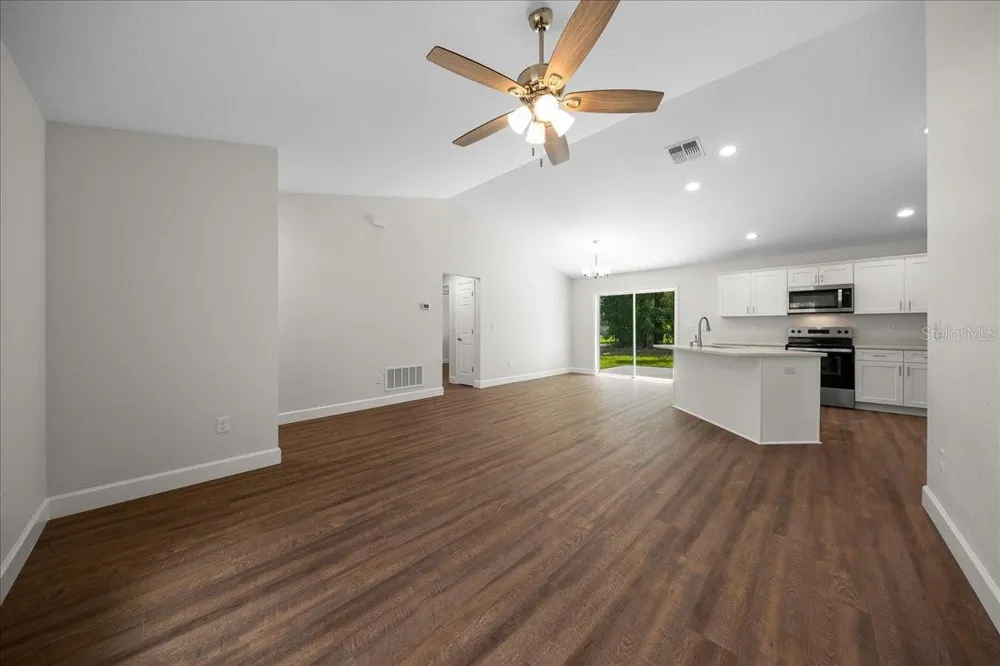 13413 SE 101ST TERRACE Belleview, FL 34420