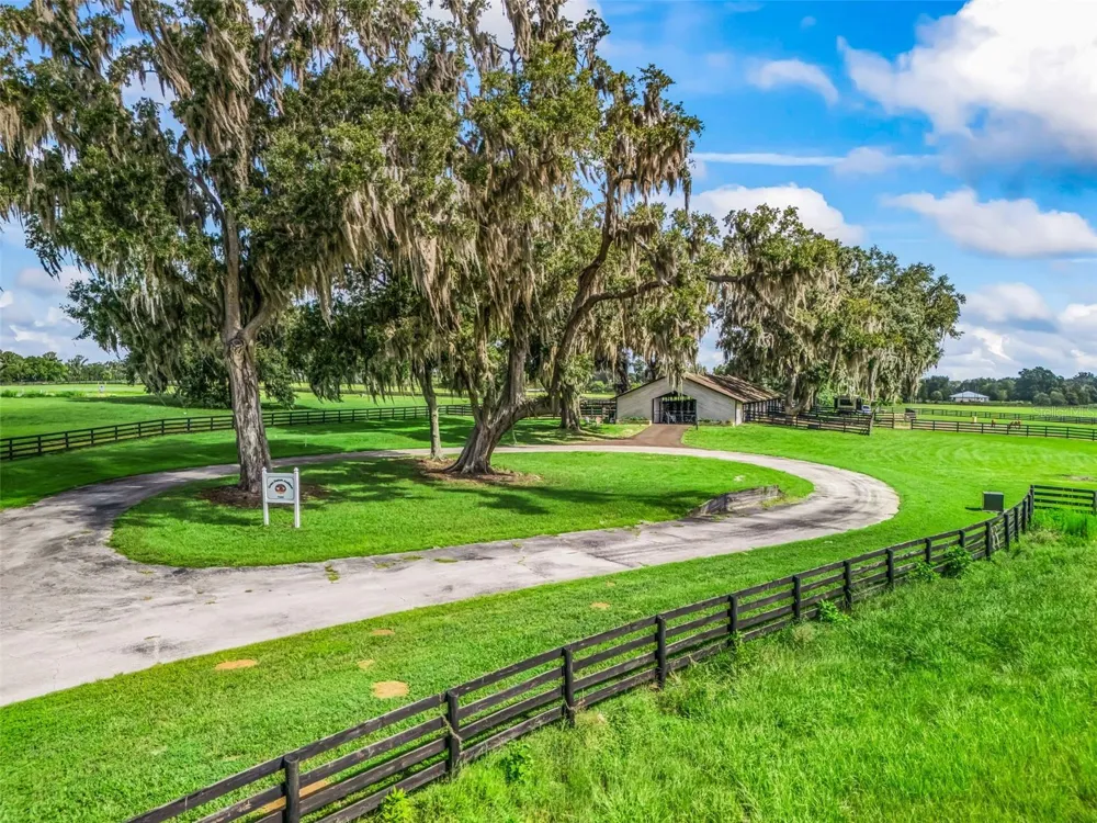 15351 SE 57TH TERRACE Summerfield, FL 34491