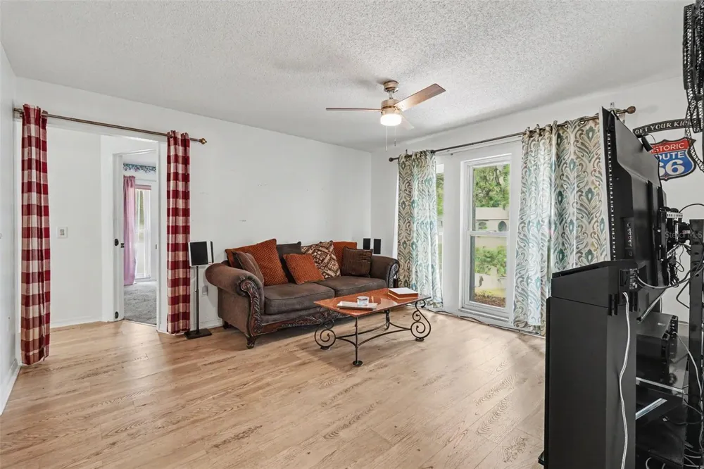 8251 EARLSHIRE LANE Spring Hill, FL 34606
