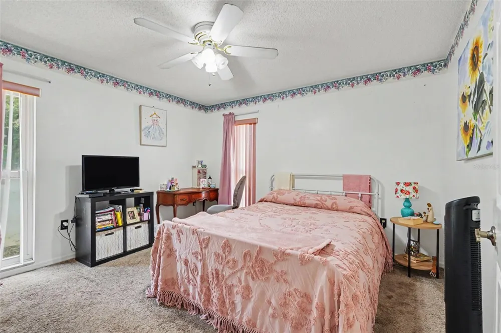 8251 EARLSHIRE LANE Spring Hill, FL 34606