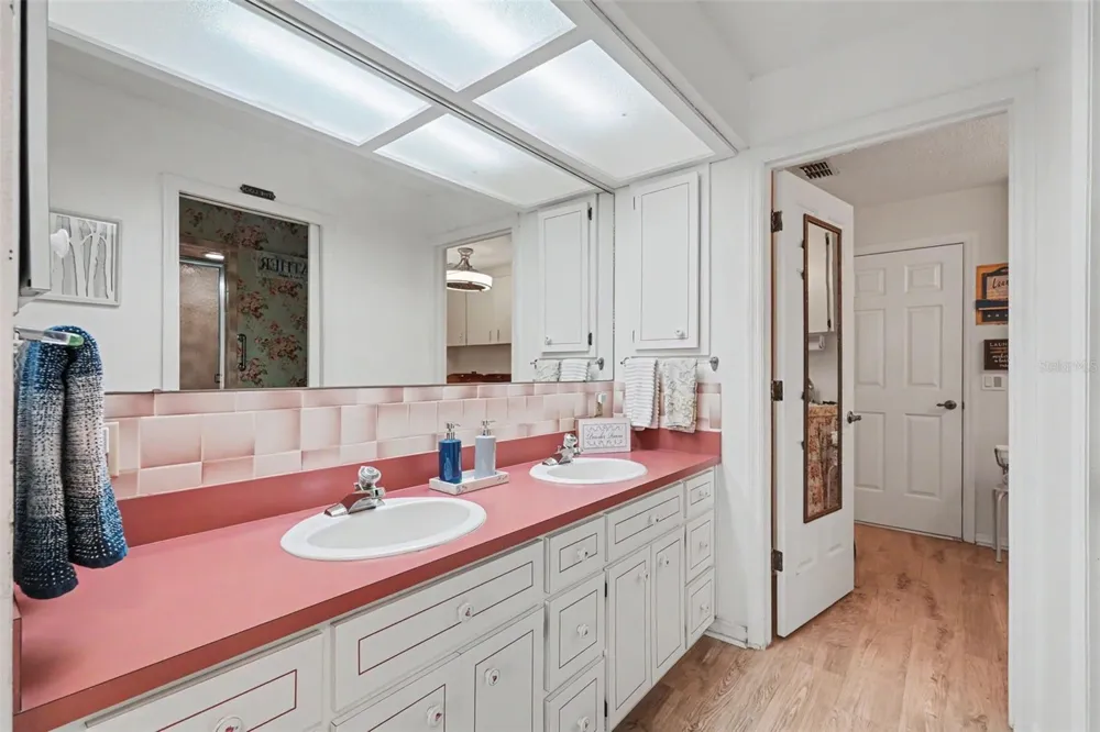 8251 EARLSHIRE LANE Spring Hill, FL 34606