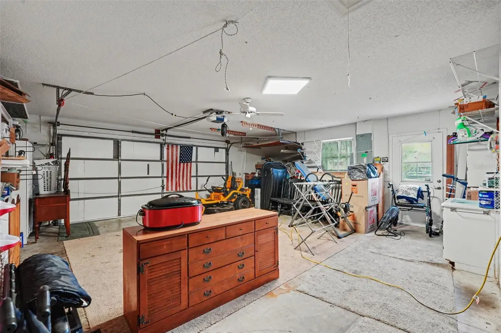 8251 EARLSHIRE LANE Spring Hill, FL 34606