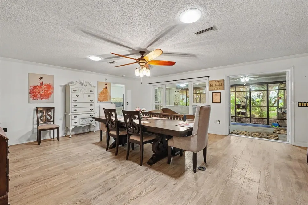 8251 EARLSHIRE LANE Spring Hill, FL 34606