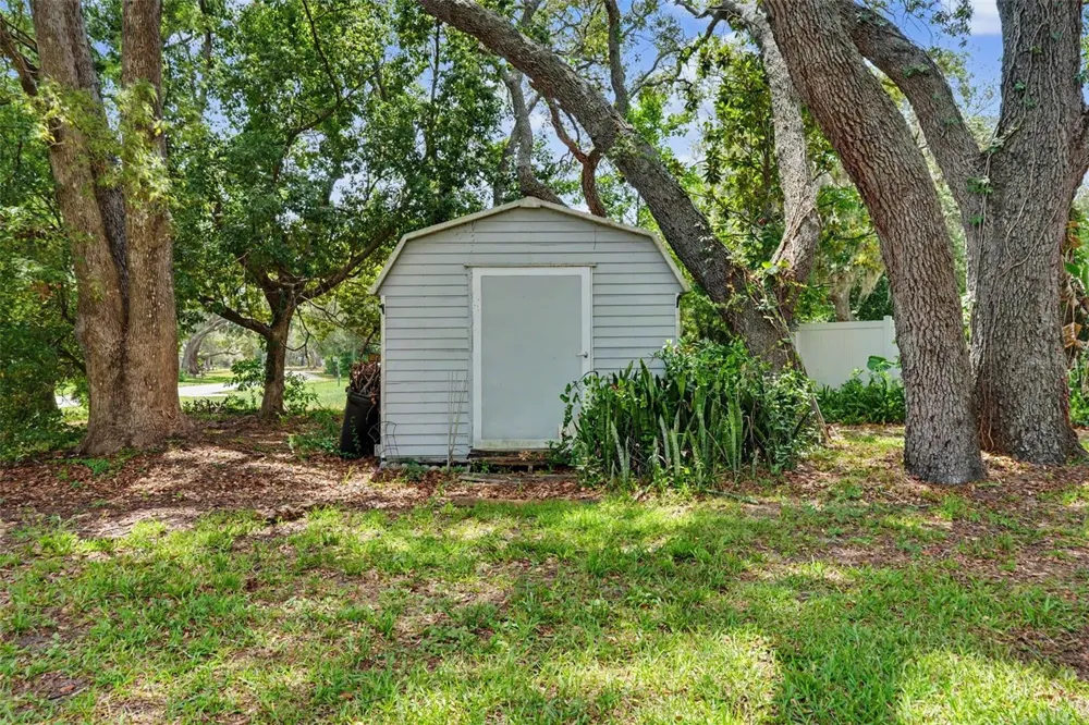 8251 EARLSHIRE LANE Spring Hill, FL 34606