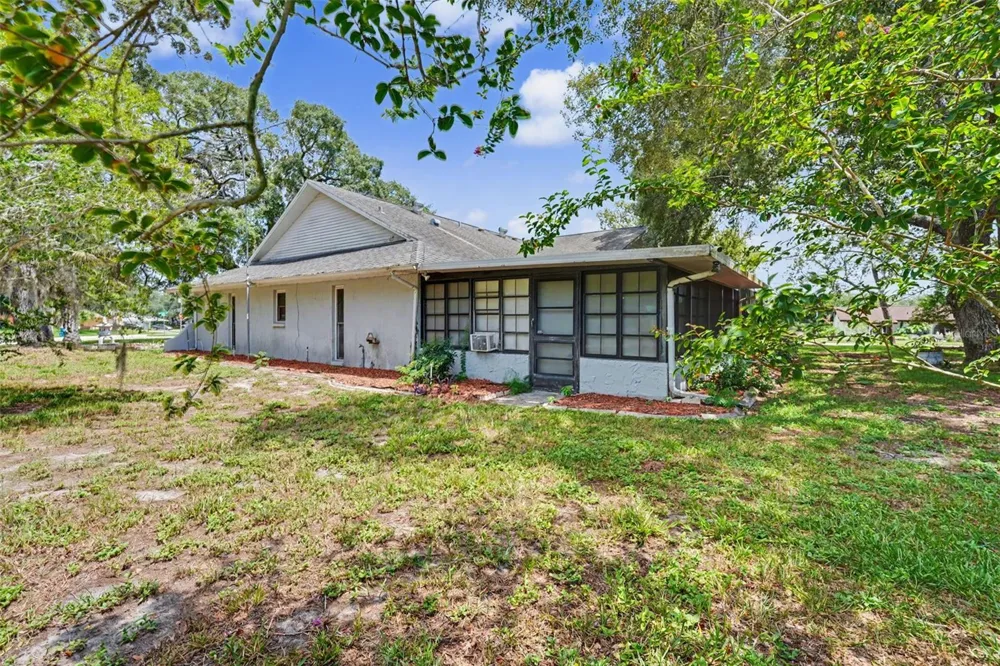 8251 EARLSHIRE LANE Spring Hill, FL 34606