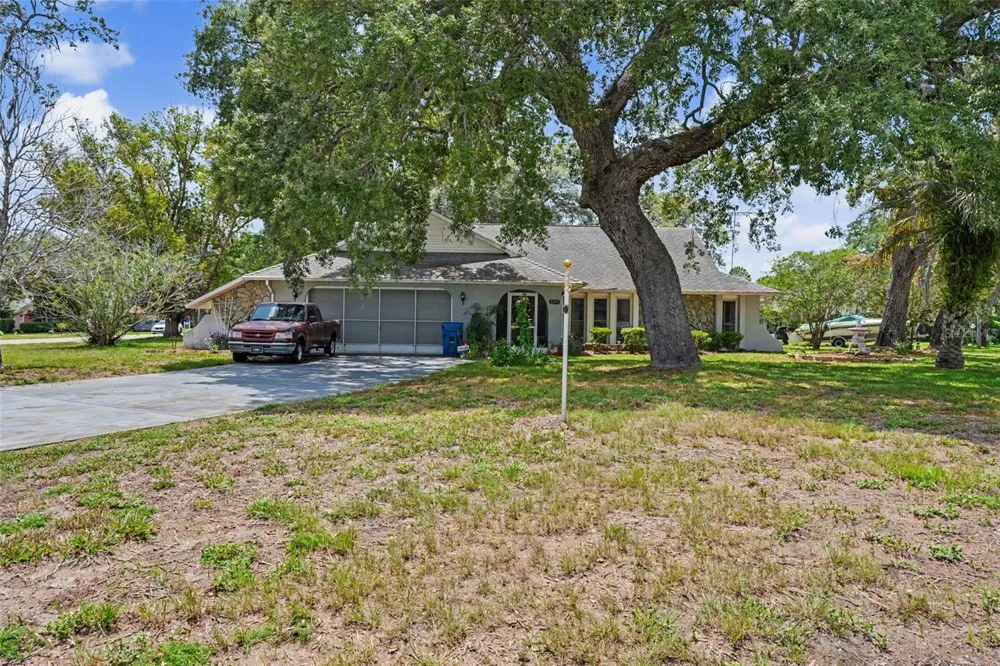8251 EARLSHIRE LANE Spring Hill, FL 34606