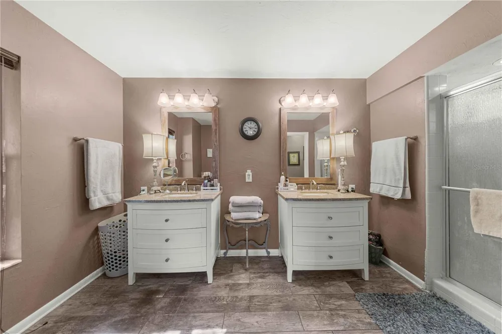 4312 NW 12TH PLACE Gainesville, FL 32605