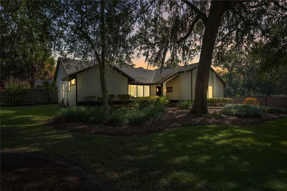 4312 NW 12TH PLACE Gainesville, FL 32605