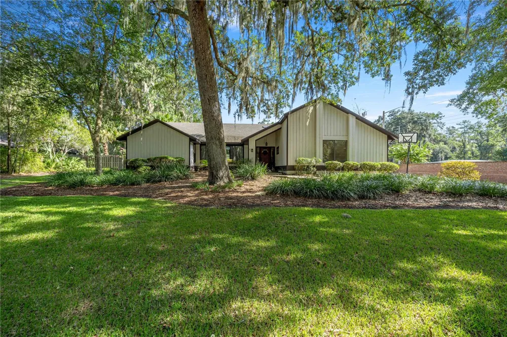 4312 NW 12TH PLACE Gainesville, FL 32605
