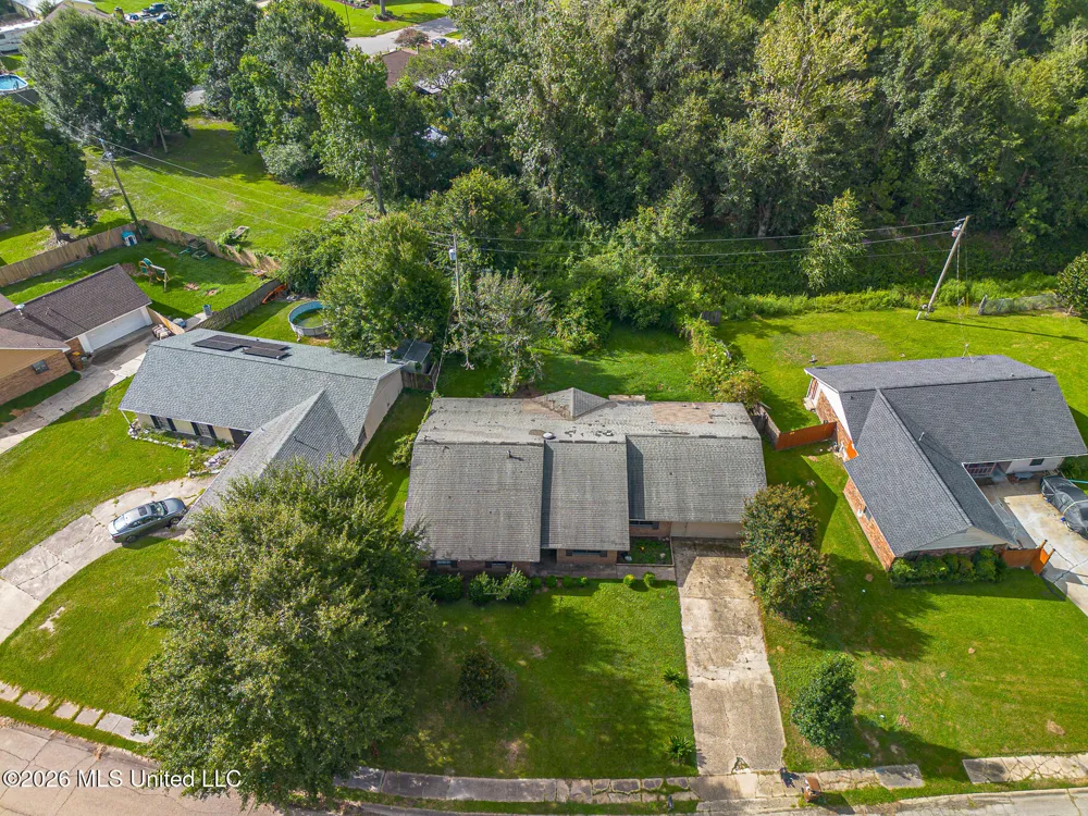 1307 Wisteria Lane Long Beach, MS 39560